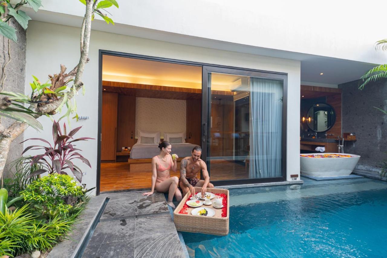 Ayona Villa Seminyak By Ini Vie Hospitality Kültér fotó