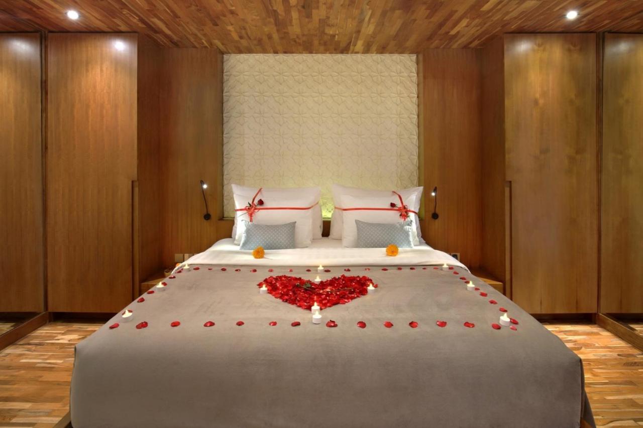 Ayona Villa Seminyak By Ini Vie Hospitality Kültér fotó