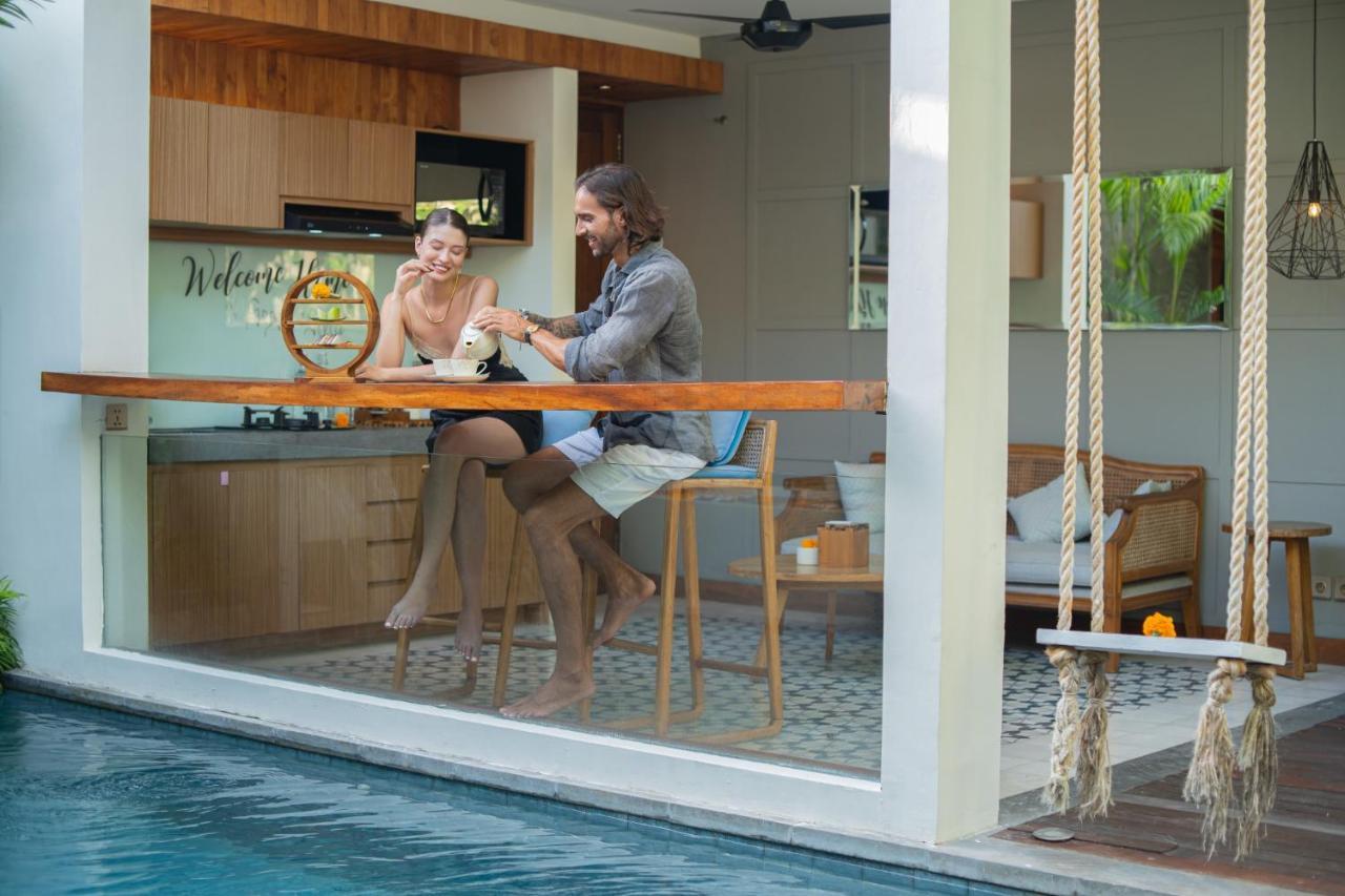Ayona Villa Seminyak By Ini Vie Hospitality Kültér fotó