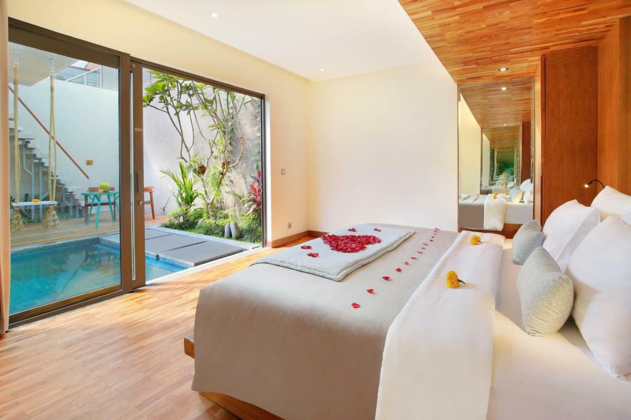 Ayona Villa Seminyak By Ini Vie Hospitality Kültér fotó